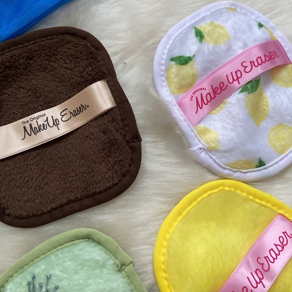 🆕 Makeup eraser cloths with mesh bag - Picture 3 of 6